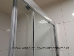 Instalace sprchových dveří do niky